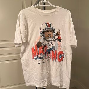 Vintage Big Head Miami Dolphin T-shirt
